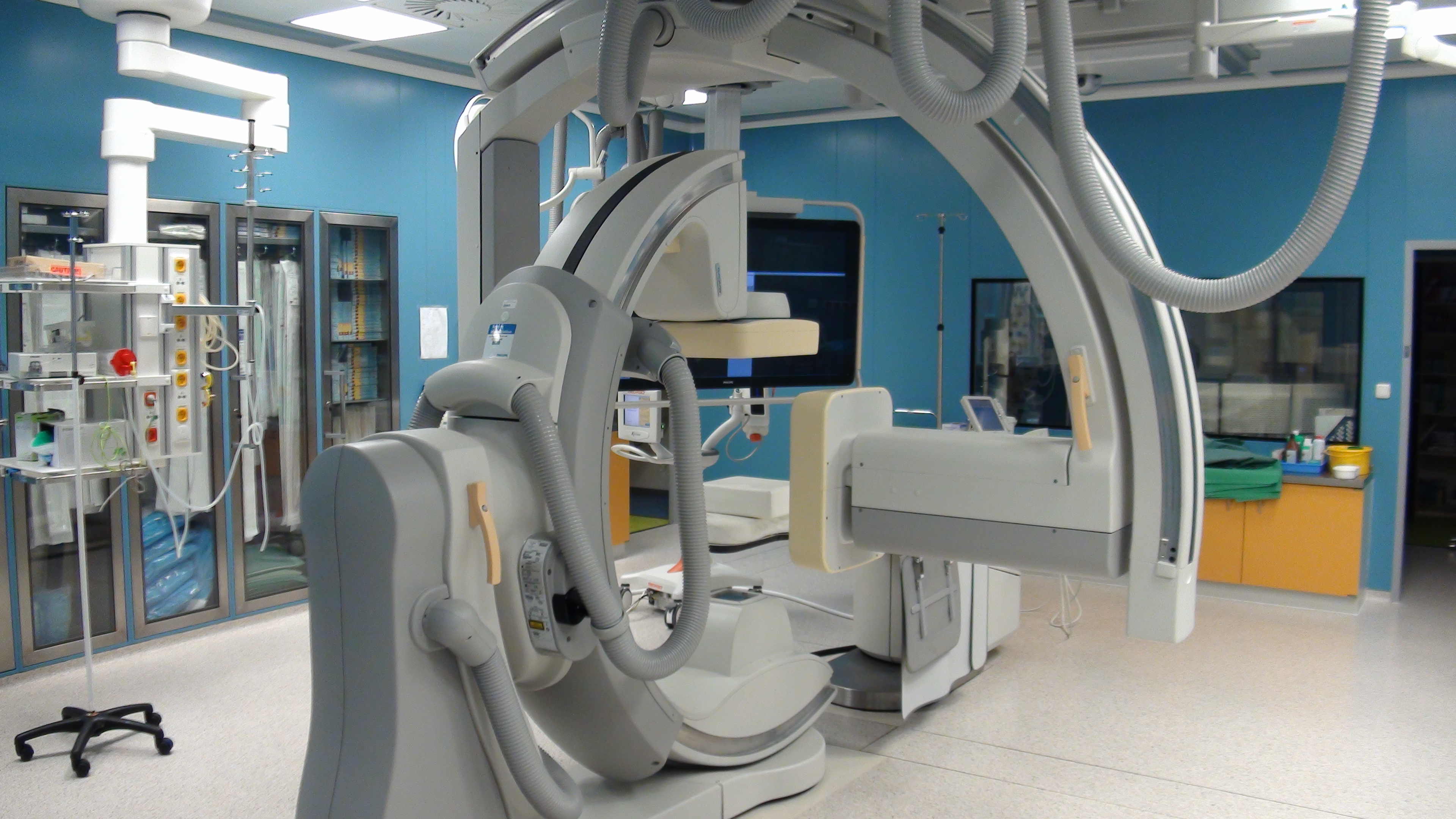 Angiointervenční oddělení | Radiologická klinika